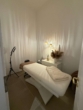 Hochwertig eingerichtetes Kosmetik- und Physiotherapiestudio in Mitte - Physiotherapieraum 1
