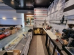 Fairer Abstand! Top gelegene laufende Restaurantfläche mit gutem Umsatz und viel Potential - Arbeitsbereich hinter der Theke