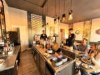 Geschmackvolle Restaurantfläche in zentraler Lage von Friedenau mit großem Potential - Am Anfang einer Cocktailverkostung